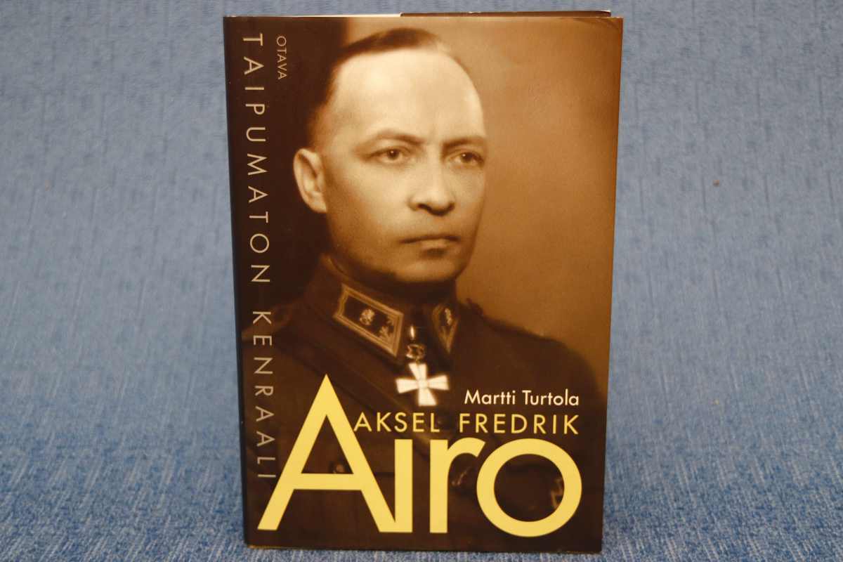 Kiinnostava kirja kenraali A.F. Airosta