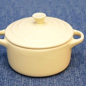 Keramiikkapata hyvin pieni