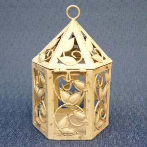 Metallilyhty ripustustangolla