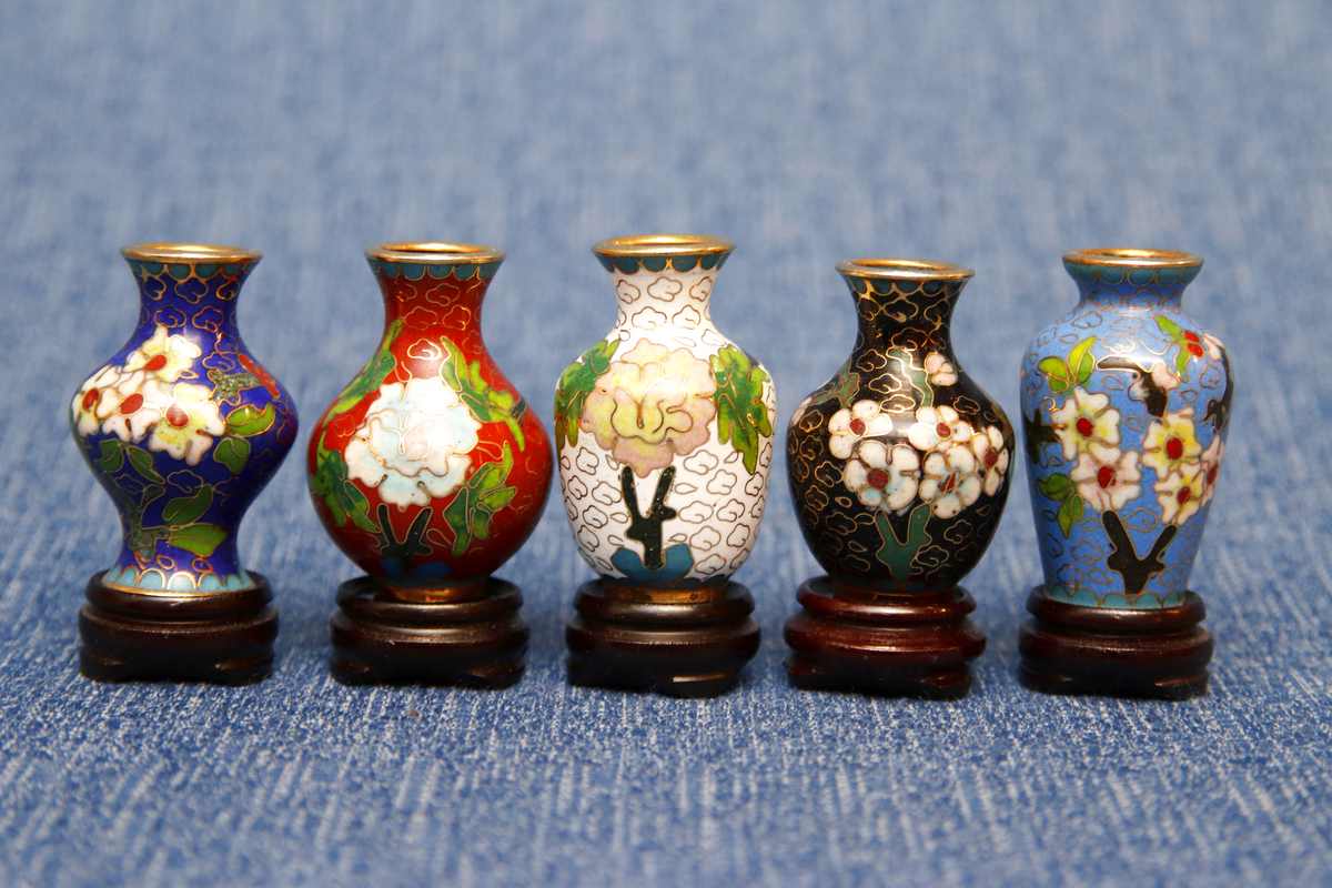 Cloisonne miniatyyrimaljakot 5 kpl
